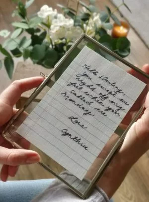Valentine's handwritten love note closeup